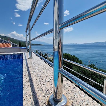 Searenity Pool Suite - Seafront Krmpote-Vodice Extérieur photo