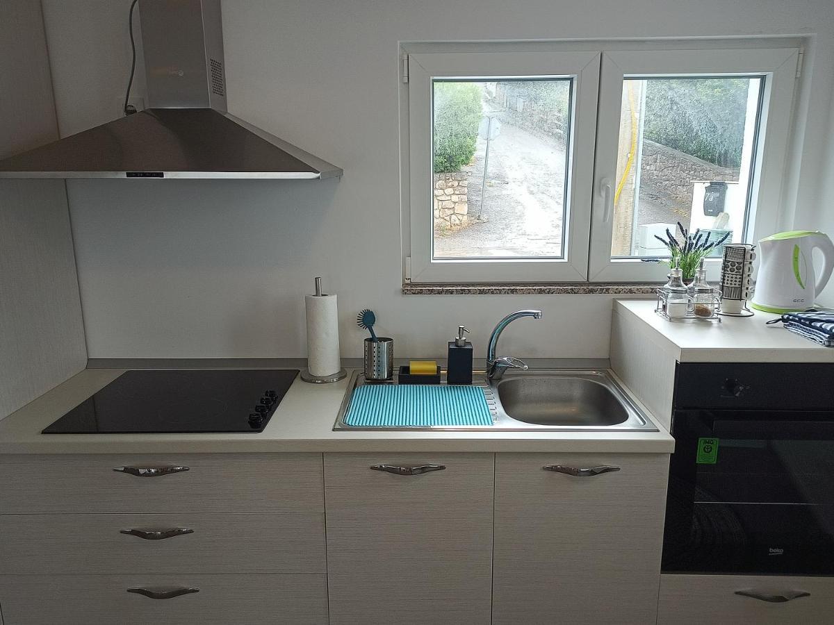 Searenity Pool Suite - Seafront Krmpote-Vodice Extérieur photo