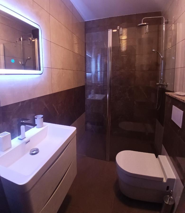 Searenity Pool Suite - Seafront Krmpote-Vodice Extérieur photo